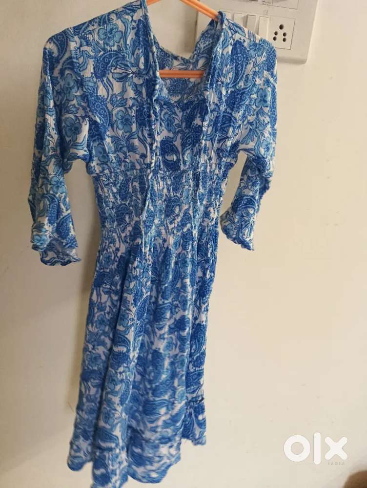 Fixed rate ladies dress