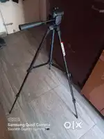 Camera tripod in lowest price