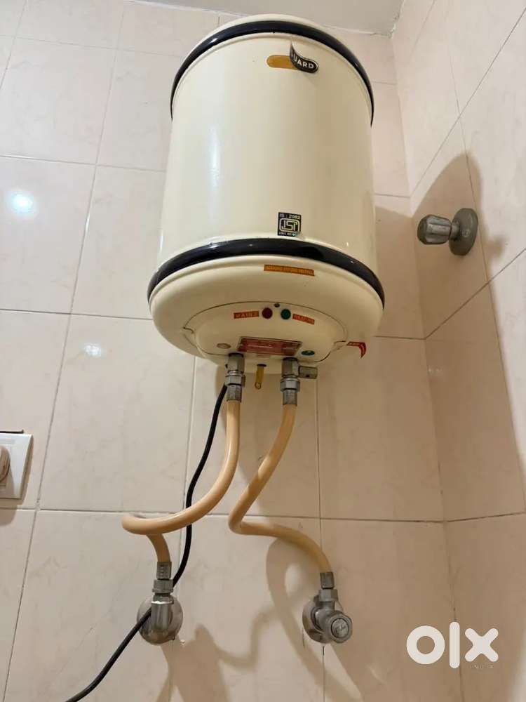 Good condition VGuard Water Gyser for sale