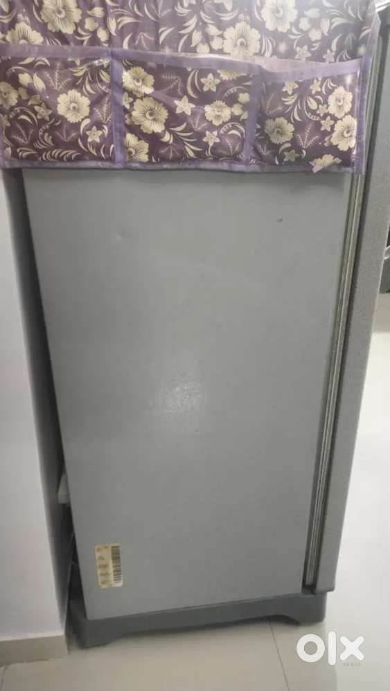 Single door refrigerator 180ltr