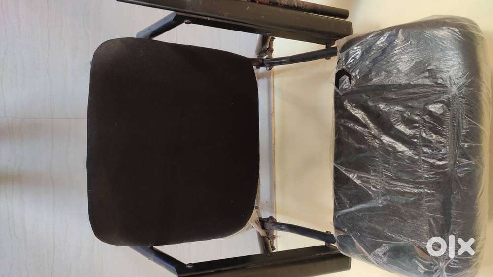 Study Chair with Writing Pad – Comfortable & Durable