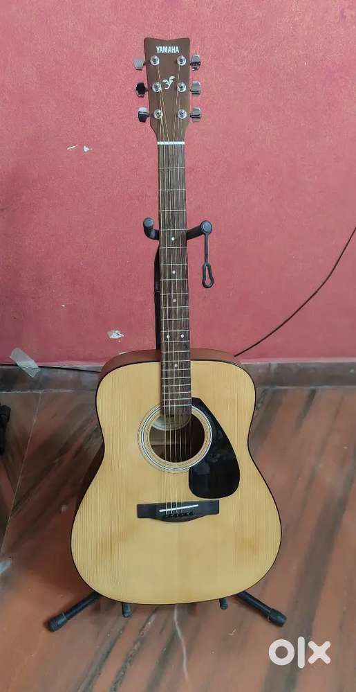 Yamaha Guitar