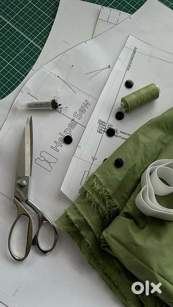 Looking for a (Fashion Designer)