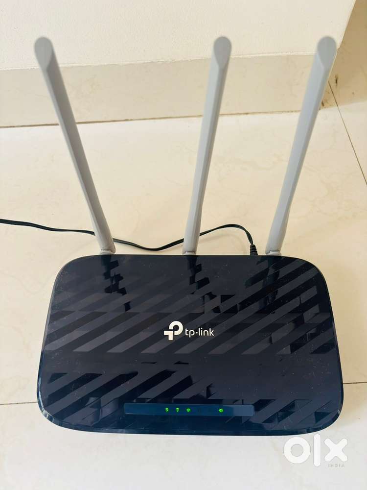 Like new Wifi router for sale