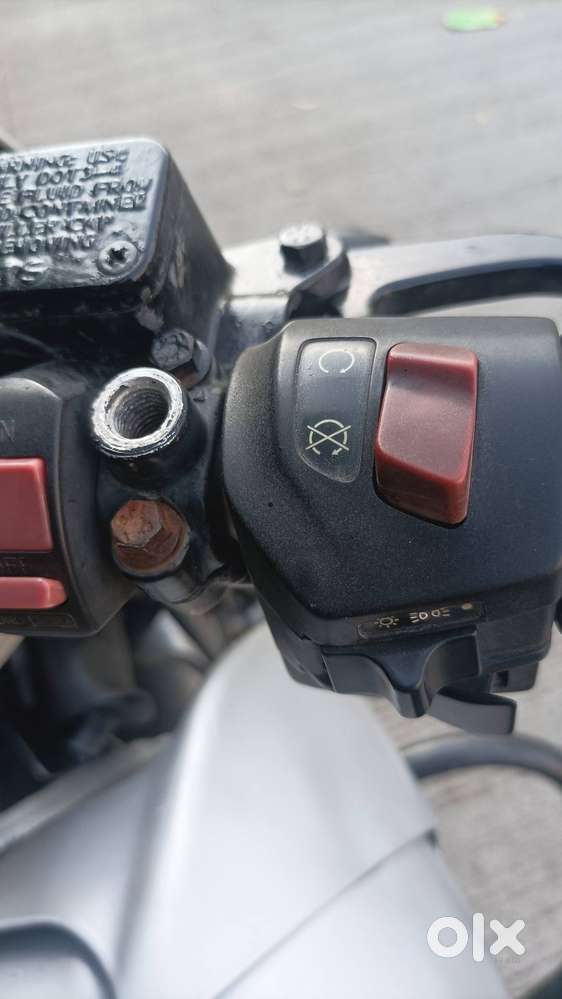 Pulsar 150