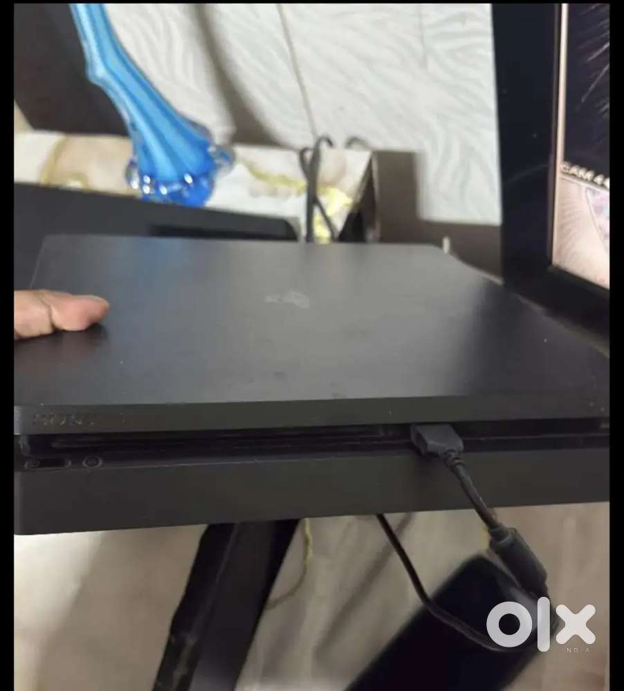 play station 4 to sell at malad west