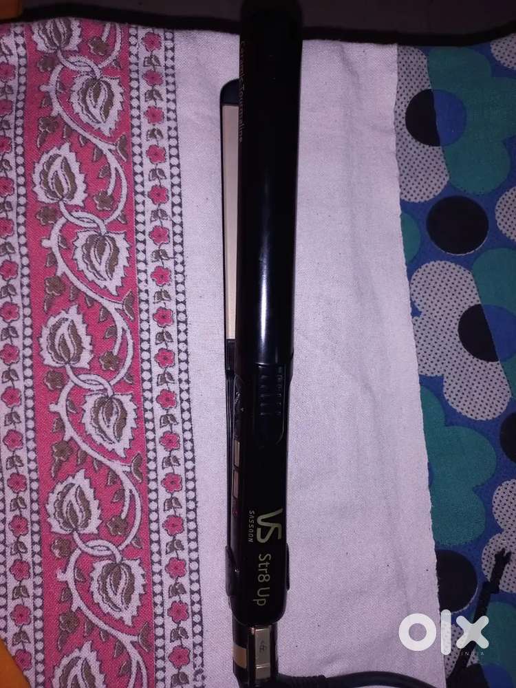 Imported Hair straightener good quality
