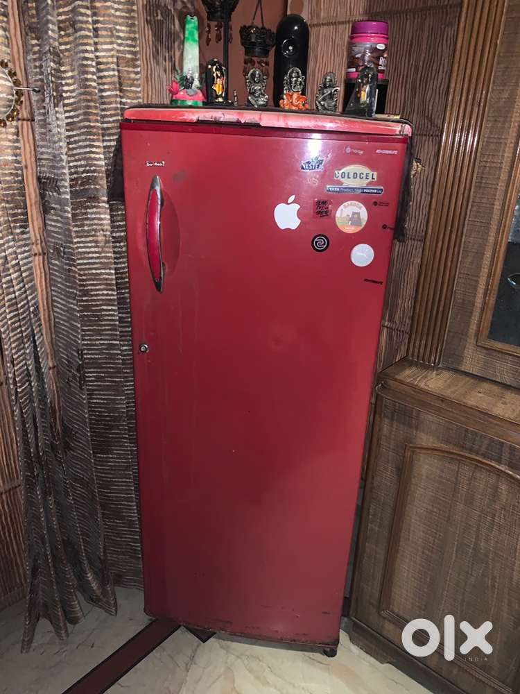 Tata Coldcel Refrigerator – Red Colour, Excellent Condition