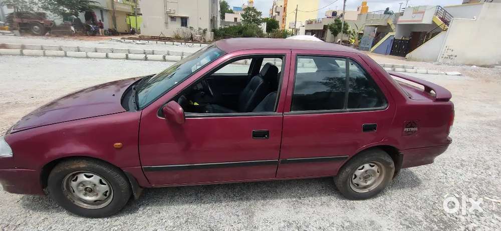 Maruti Suzuki Esteem 1999 Petrol Well Maintained