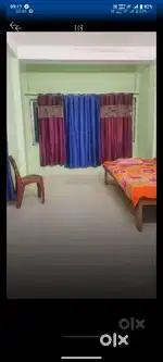 Road Facing Room with lots of sunlight