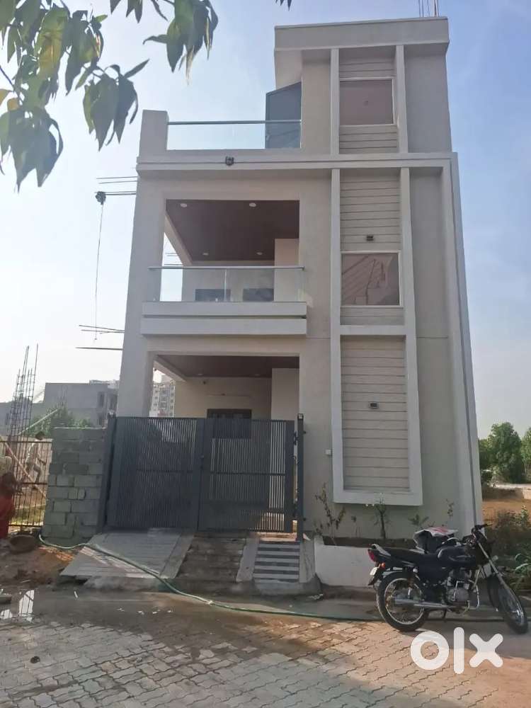 2 BHK FOR RENT AT JAISINGHPURA( RAMA ENCL 2ND)NEAR GEETANJALI HOSPITAL