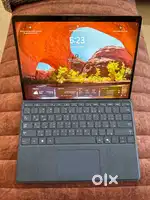 Surface Pro 8 | 256gb | 8gb RAM | Black | Top Condition
