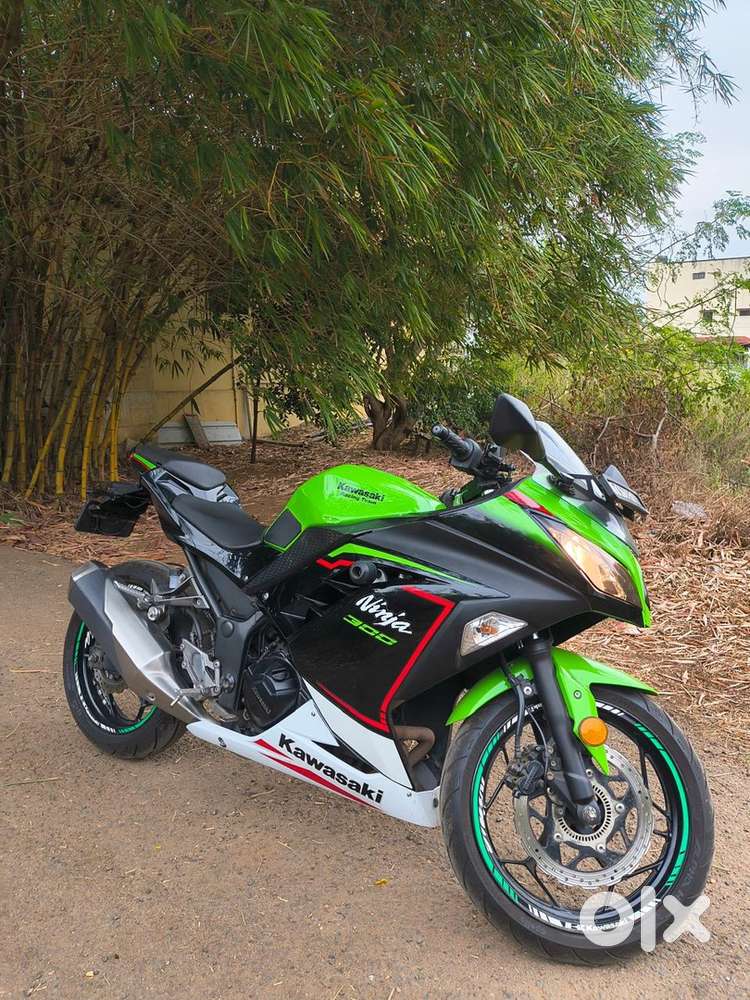 Kawasaki ninja 300