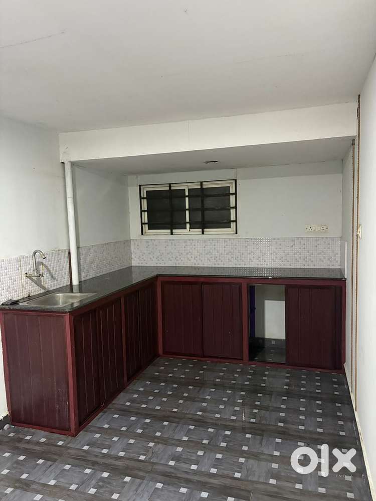 Rooms for rent near phase 3 kazhakutam