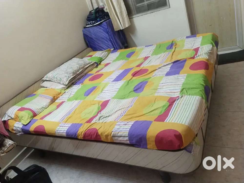 Double bed