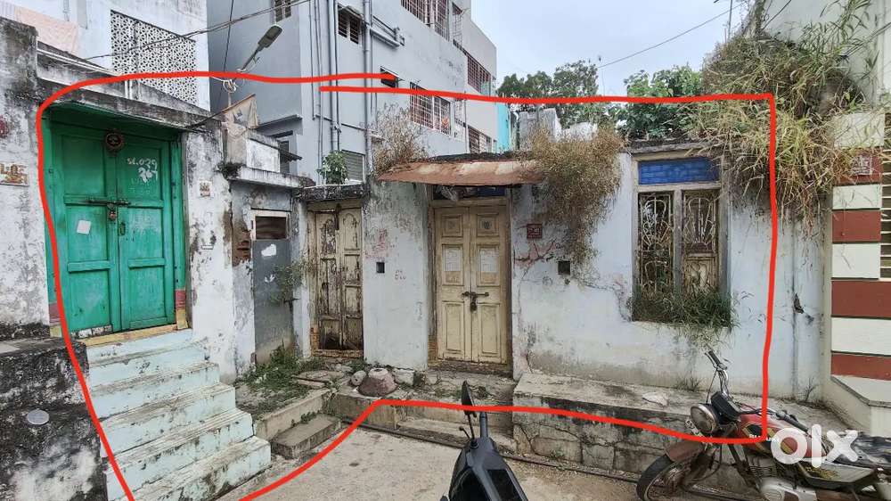 110 sq.yards site near chowtra center