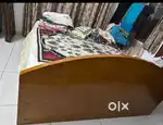 Double cot wooden