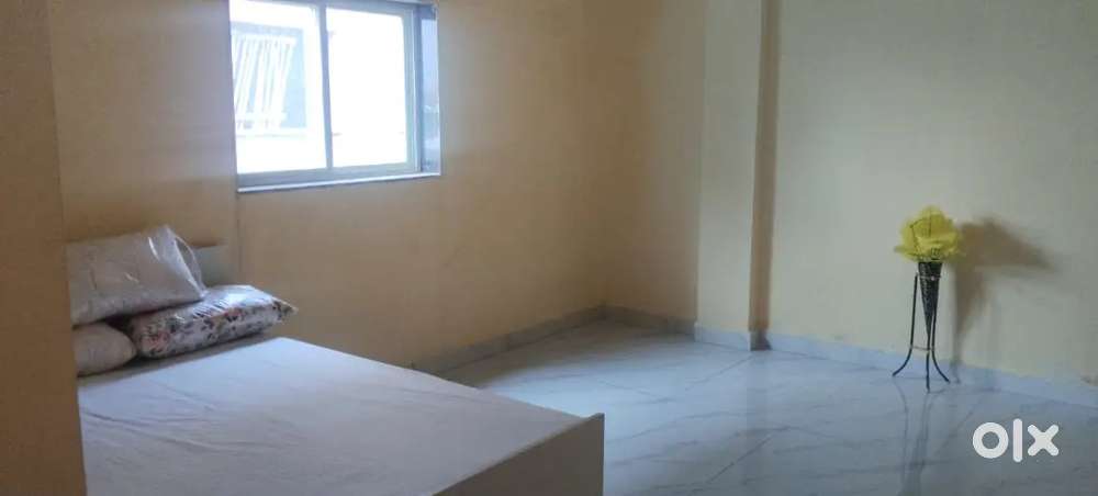 Rooms in ₹1000- ₹1300