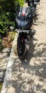 Bajaj Pulsar 220 F, 2019 model
