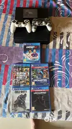 PS4 SLIM 1TB