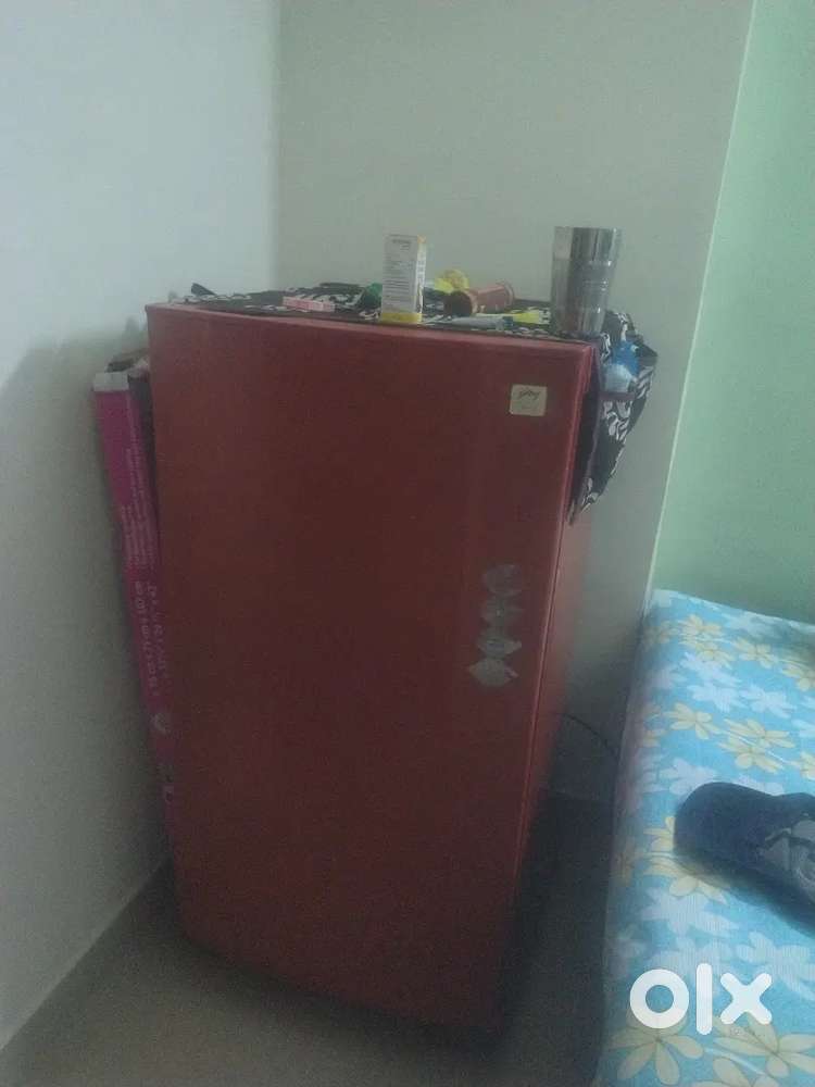 Red Colour Godrej fridge Working Conditions