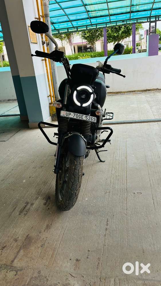 Yamaha FZ X bluetooth in showroom condition