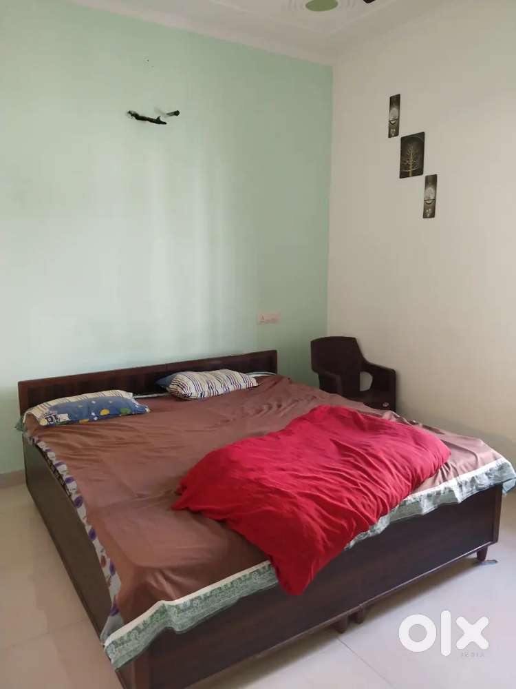 1BHK Independent floor.
