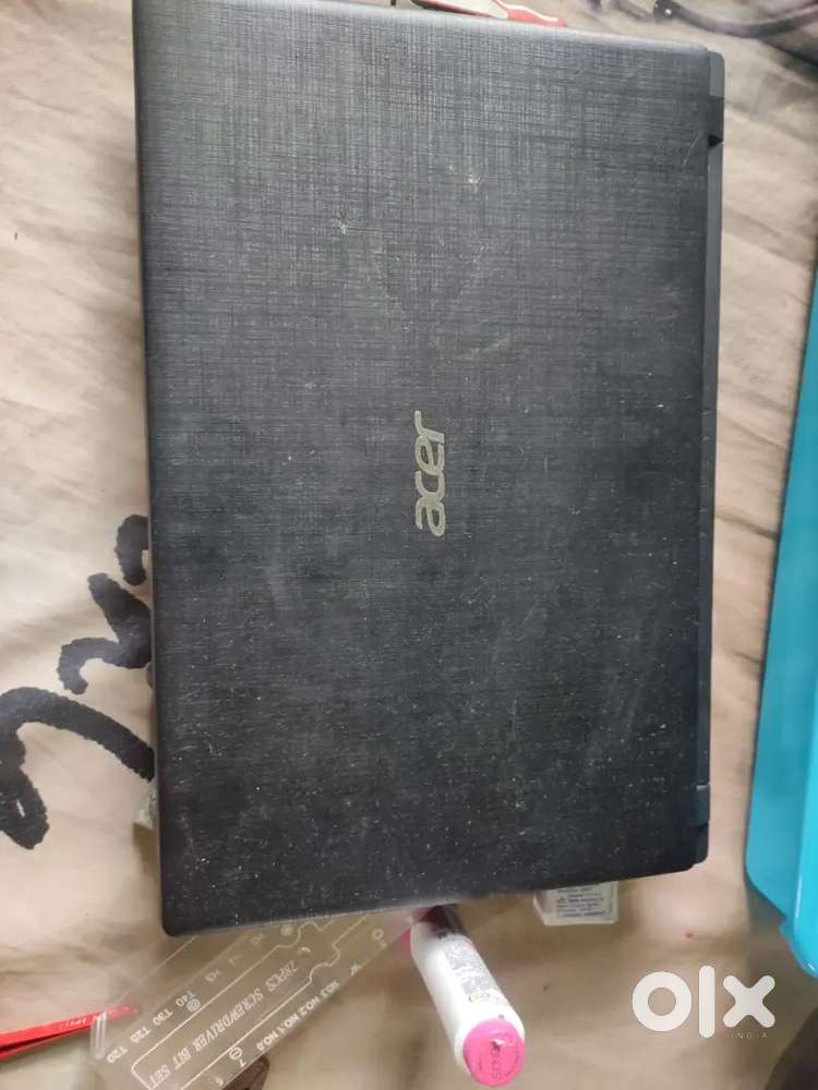 Acer laptop.