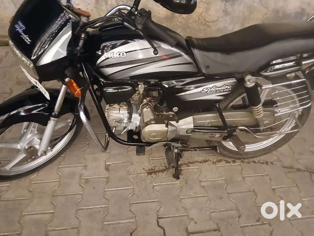 HERO SPLENDOR PRO WITH SELF START BRAND NEW CONDITION BIKE HR03 NO