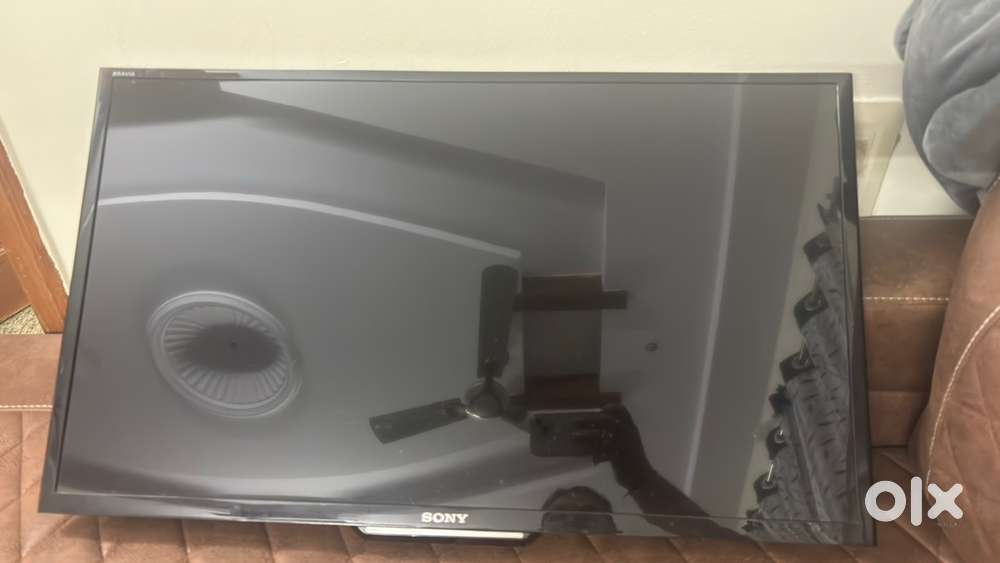 Sony 32“ TV