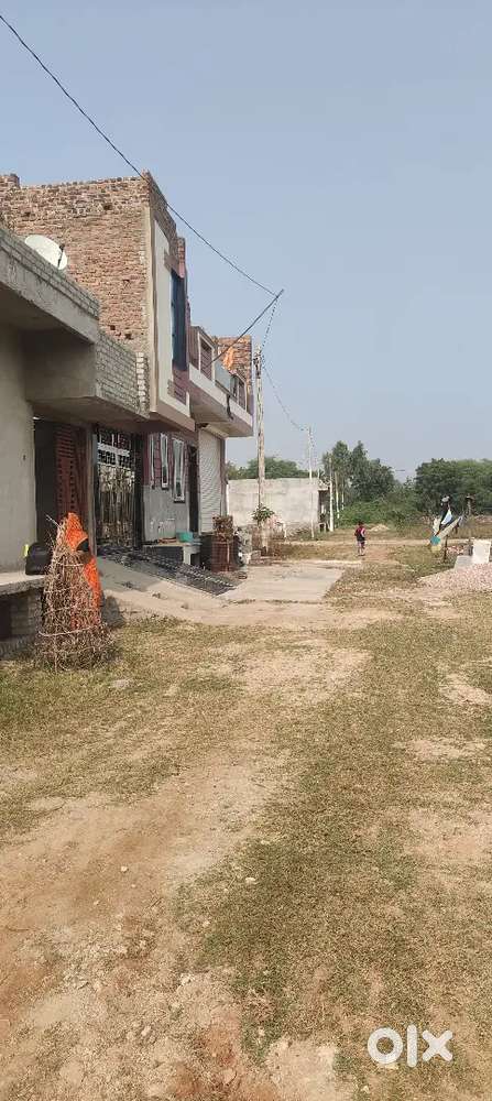 शानदार लोकेशन का प्लॉट