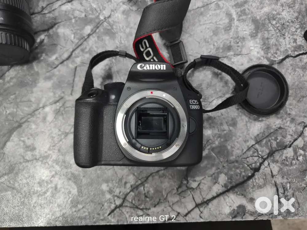 Canon EOS 1300D