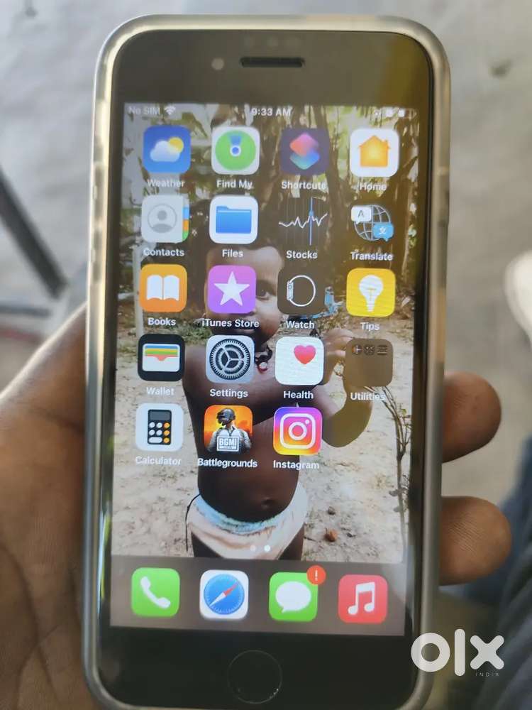IPhone 7 . battery 100