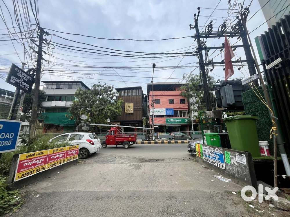 COMMERCIAL LAND FOR SALE AT KALOOR KADAVANTHRA ROAD SECOND PLOT