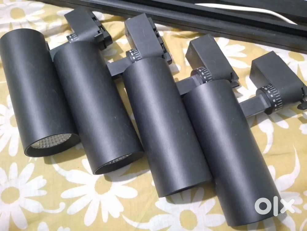 Indor 30W LED Black  Body Spotlight track Light