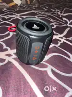 Boat 352 speaker