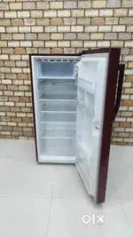 Haier maroon colour 4star rating fridge @8999 @electroneeds