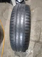 195/65/R15 michlin 85% life Tyre
