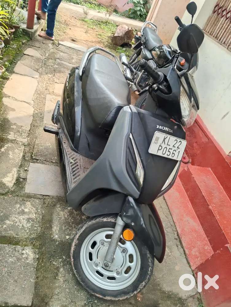 Activa 6g for sale engine is good