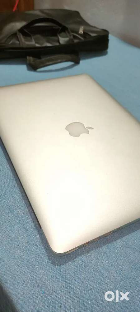 MACBOOK PRO i7 FOR URGENT SALE