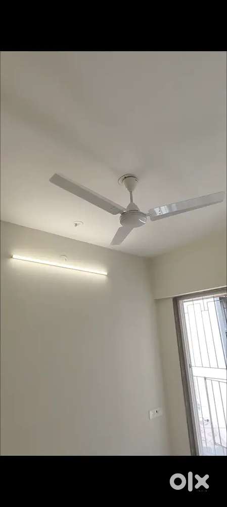 BRAND NEW HAVELLS CEILING FANS. 4 PCS