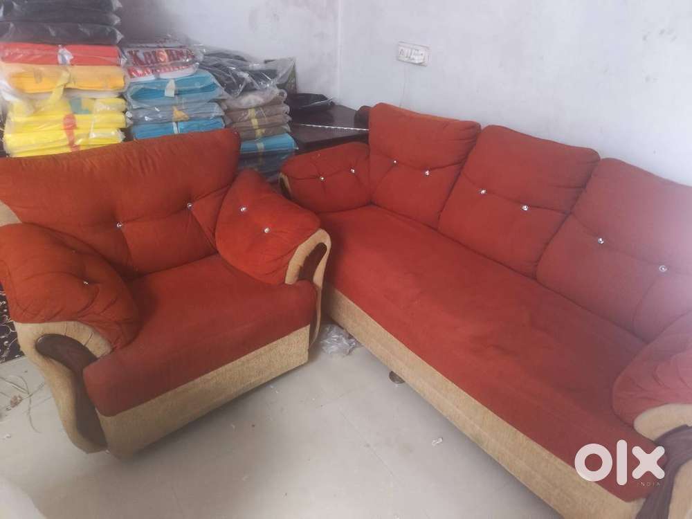 Brand new luxury sofa in 5000
