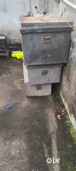 Old petty house item