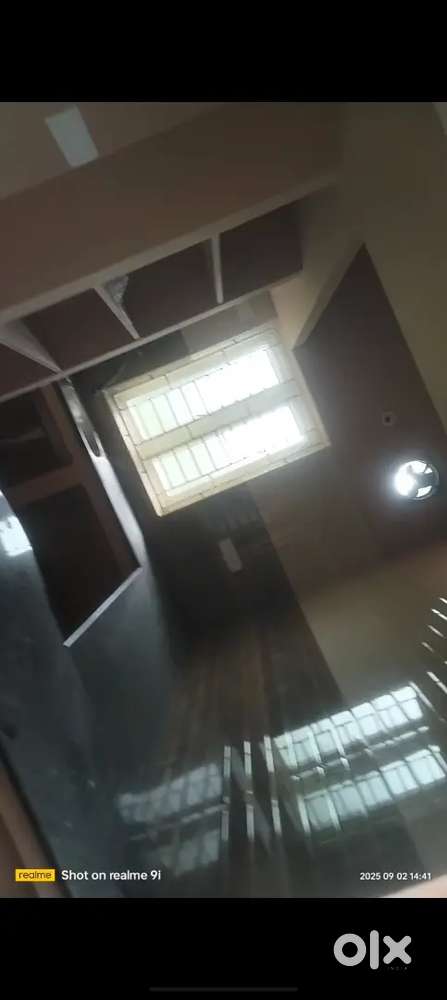 For 1 person room vacant is there.