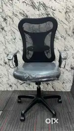 Office chairs available at low price