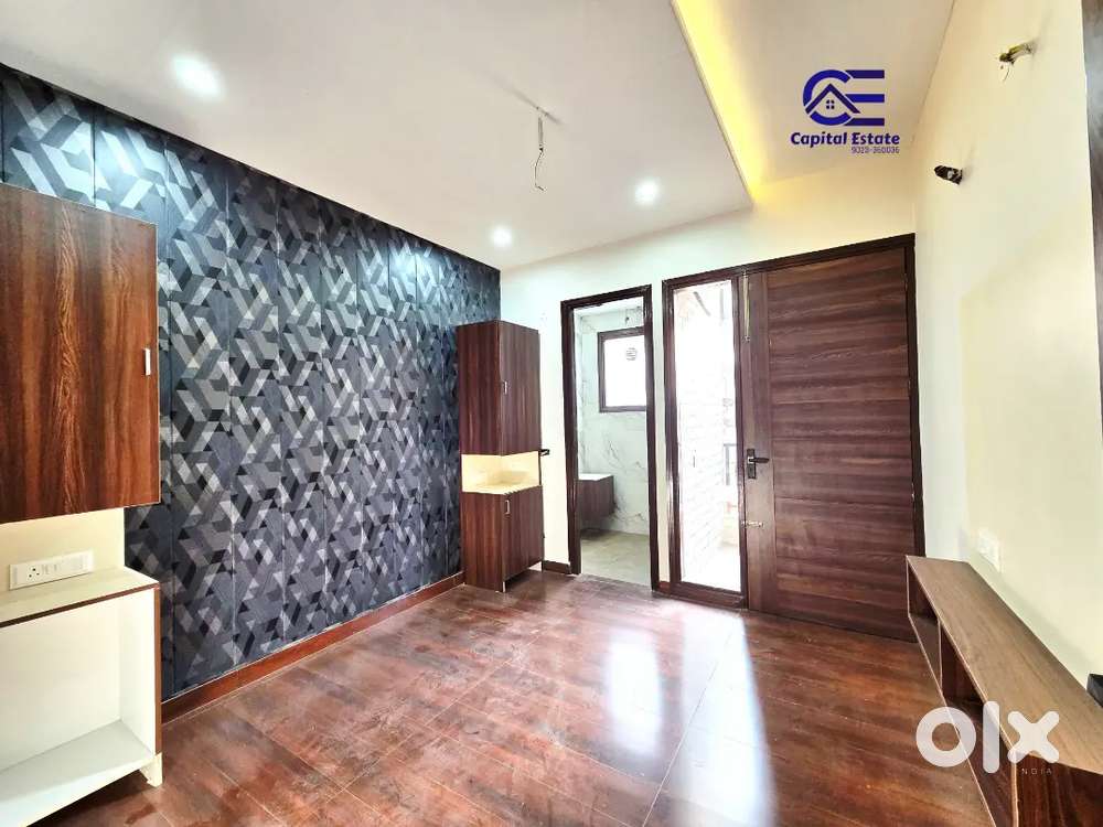 Amazing 3 Bhk With LIFT Adjoining Panchkula Sector 20.
3+3