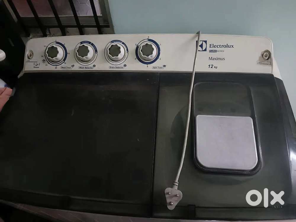 12 KG semi automatic washing Machine running condition
