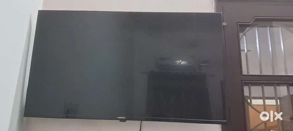 Smart led tv 43 inch frameless tv