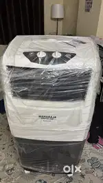 42L Maharaja whitefrost cooler.