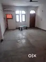 Ist floor on rent in Janak Park